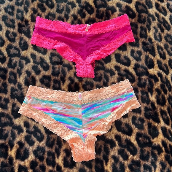 VS PINK panties both size S NWOT - Picture 2 of 2